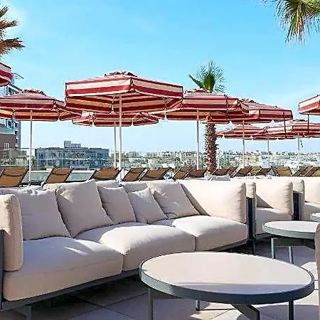 Hotel Voco By Ihg